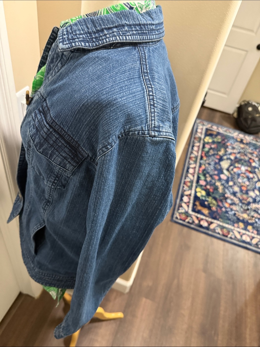Coldwater Creek Medium Blue Denim Jacket with Button Front. Cotton. - Picture 5 of 9